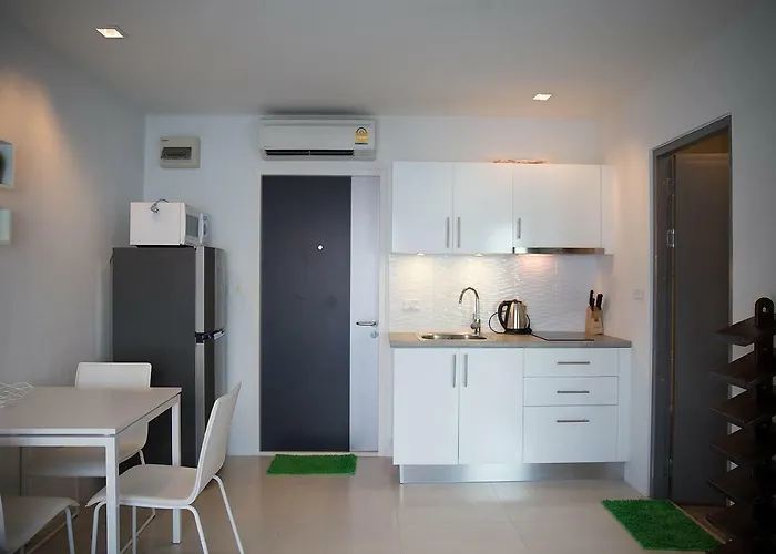 Grandblue Condo By Malai